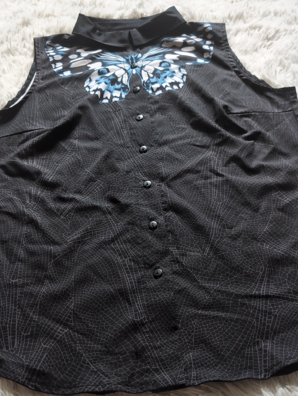 Blackmilk Butterfly & Insect Wing Queen B Business Time Button Up Shirt Large - Picture 6 of 10